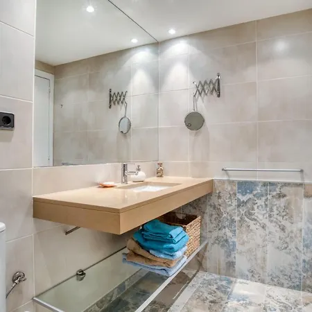 Lliris Amb Encant Per 4 Persones A 10 Minuts De La Platja I Del Centre De