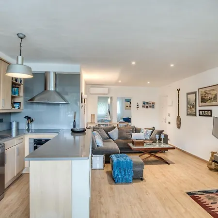 Lliris Amb Encant Per 4 Persones A 10 Minuts De La Platja I Del Centre De