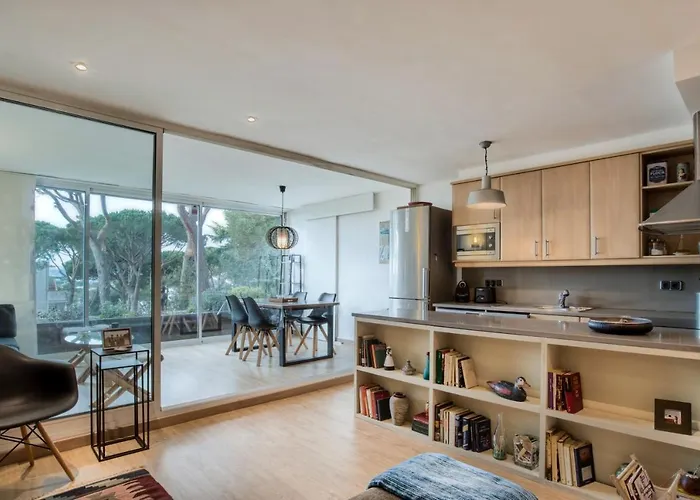 Lliris Amb Encant Per 4 Persones A 10 Minuts De La Platja I Del Centre De